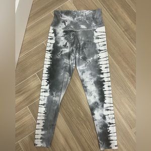 Onzie Gray Tie-Dye Leggings
